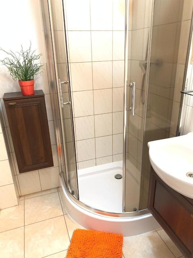 Huoneisto Goma Rent Kolobrzeska 3 Pokojowe Blisko Morza