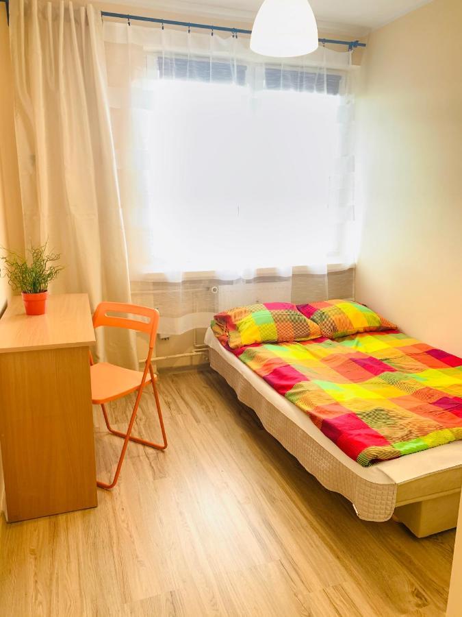 Goma Rent Kolobrzeska 3 Pokojowe Blisko Morza Leilighet Gdańsk